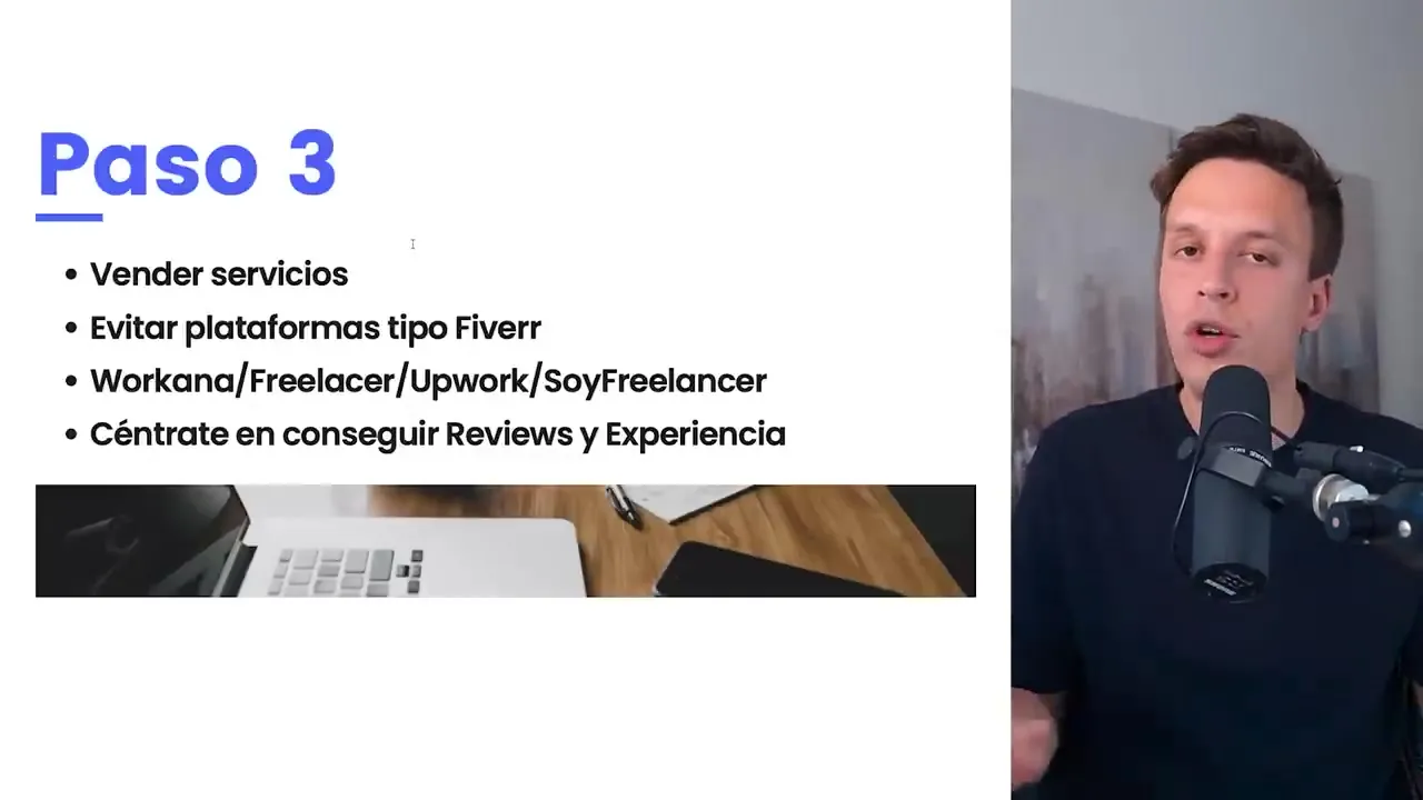 Diapositiva Paso 3 con consejos para vender servicios en plataformas freelance y conseguir reseñas y experiencia